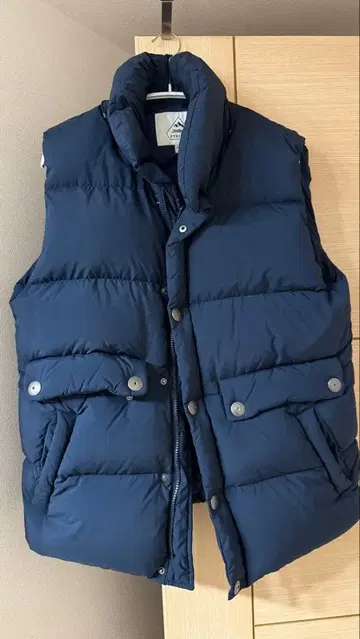 PYRENEX 네이비 다운 베스트 L 사이즈