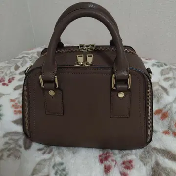 브라운 핸드백 합성 피혁