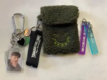 ATEEZ 산 미니 파우치 키링