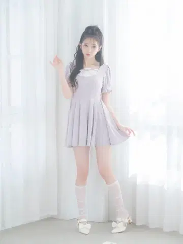 도킹 미니 플레어 원피스