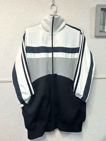 Y-3 오버사이즈 바시티 트랙 탑 트랙 자켓