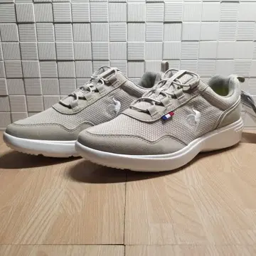 [ 새상품 배송비 포함 ] 르꼬끄 le coq sportif 라로네
