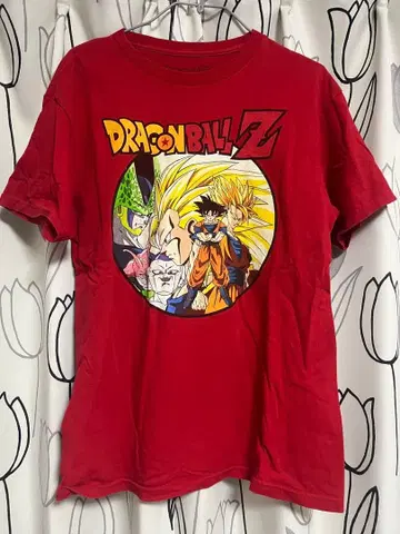 드래곤볼 Z 빨간색 T셔츠 M 사이즈