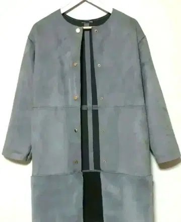 ZARA 그레이 스웨이드 도킹 퍼 롱 코트 노카라 코트