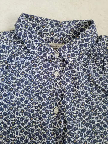 Shower Party LIBERTY 블라우스 둥근 카라 꽃무늬