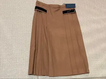 마를롱에논피 스커트 38 울 카멜 베이지