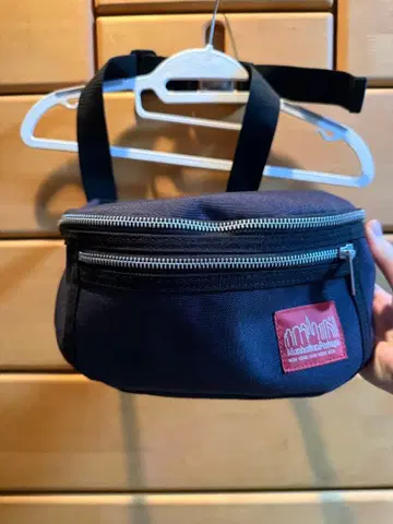 새상품급! Manhattan Portage 바디백 네이비 한정품