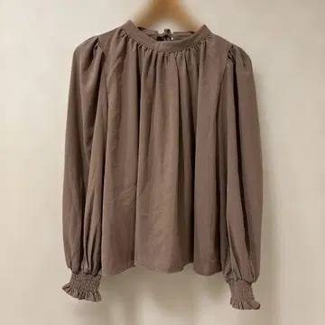 브라운 벌룬 슬리브 긴팔 셔츠