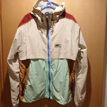 오니츠카타이거 자켓 M 사이즈