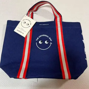 미사용 새상품 아냐 메이지 THE UNIVERSAL BAG 네이비