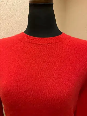 가을/겨울 할인 판매 캐시미어 레드 긴팔 니트 스웨터 S UNIQLO