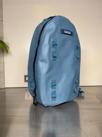 블루 백팩 내구성 합성 소재