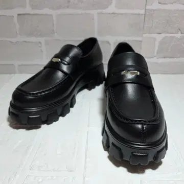 [글라베라] 미사용품 트랙 밑창 로퍼