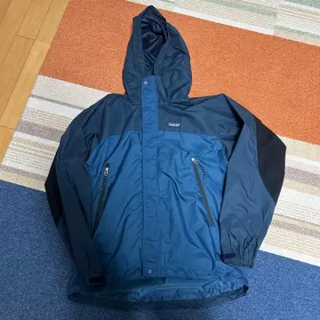 파타고니아 에센쉘 자켓 네이비/블랙