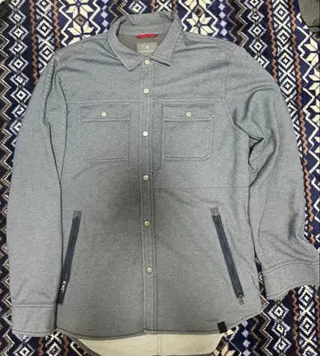 Victorinox 긴팔 셔츠