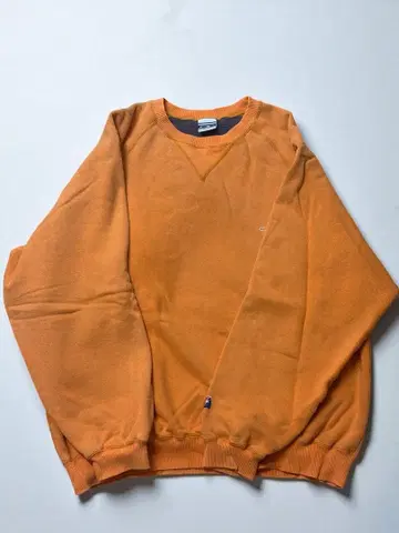 오션 퍼시픽 긴팔 맨투맨