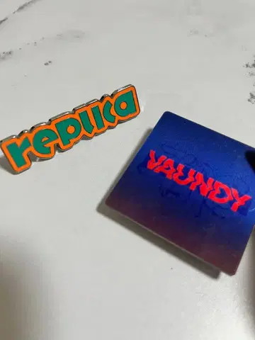 vaundy replica 캡슐 토이 핀 배지