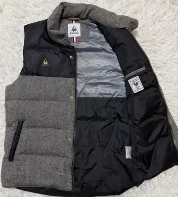 르꼬끄 스포르티브 다운 베스트 헤링본 로고 버튼 자수