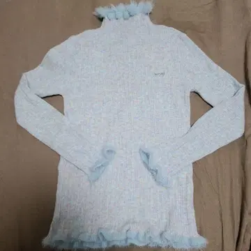 시착만 한 릴릴리 니트