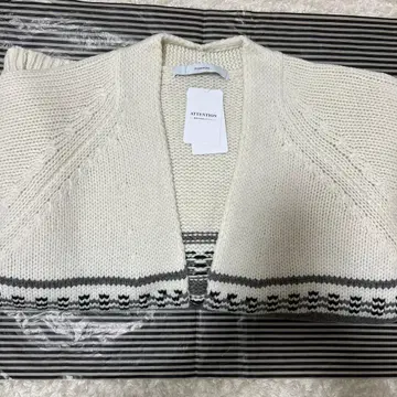 프레임워크 자카드 가디건