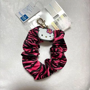 시마무라 헬로키티 스크런치 참 제브라 패턴