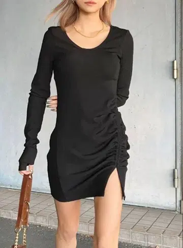 GYDA 개더 슬릿 미니 원피스