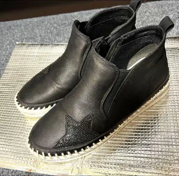 무움 MUUM 스니커즈 별 라메