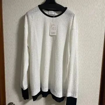 CYAN TOKYO 긴팔 티셔츠