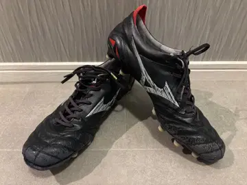 미즈노 모렐리아 네오 축구화