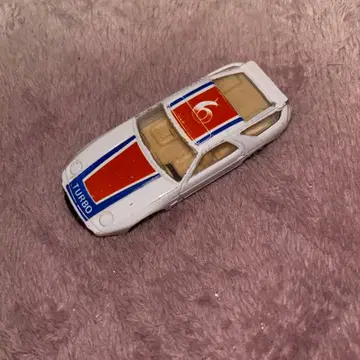 루스 포르쉐 928 S4 터보 화이트