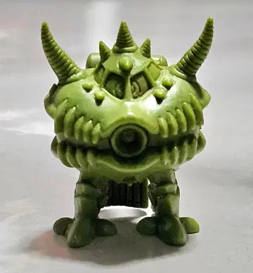 건 지우개 건드란더 자우라 빅잠