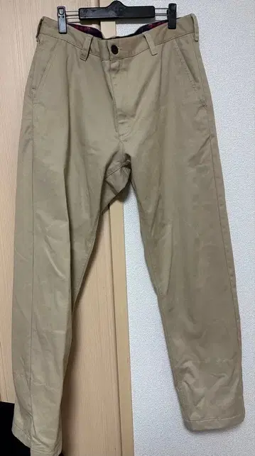 mishka 베이지 치노 팬츠 38인치