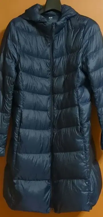 UNIQLO 다운 롱 코트