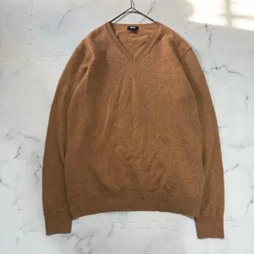 새상품급 유니클로 UNIQLO 캐시미어 100% 스웨터 L