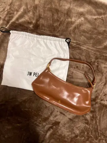 JW PEI 브라운 핸드백 수납 가방 포함
