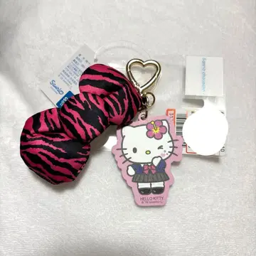 시마무라 헬로키티 리본 참 제브라 패턴