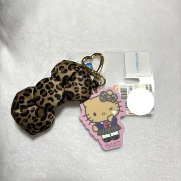 시마무라 헬로키티 리본 참 레오파드 무늬