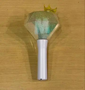 M!LK 응원봉 밀크 크리스탈 초대