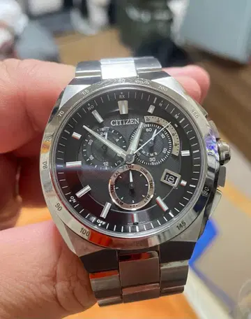 CITIZEN 아테사 AT3010-55E(E610-T018505)