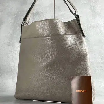 [컨디션 최상] HIROFU 비타 숄더백 주름 가죽 H로고 그레이지