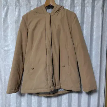 마린프랑세즈 베이지 후드 부착 다운 자켓