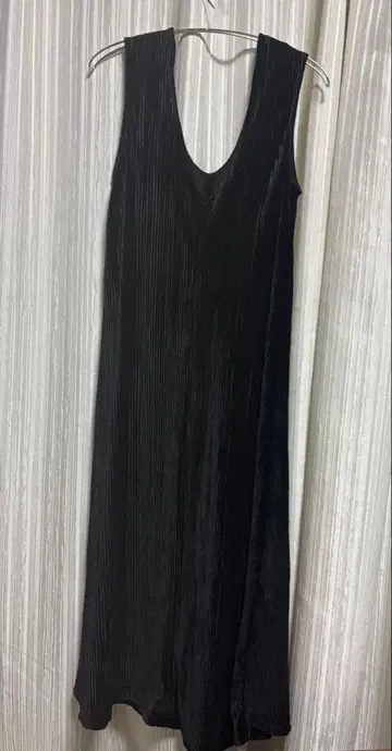 Classical Elf 블랙 슬리브리스 롱 원피스 S 사이즈