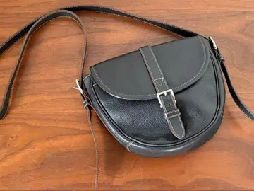 마리끌레르 소가죽 숄더백 블랙