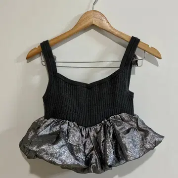 오엠엠오 OMMO 메탈릭 벌룬 뷔스티에