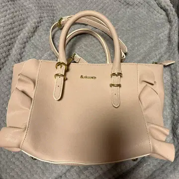 & chouette 프릴 달린 핑크 핸드백