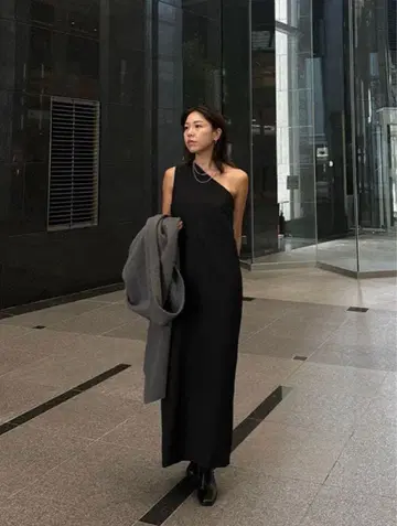 ETRE TOKYO 원숄더 I라인 원피스