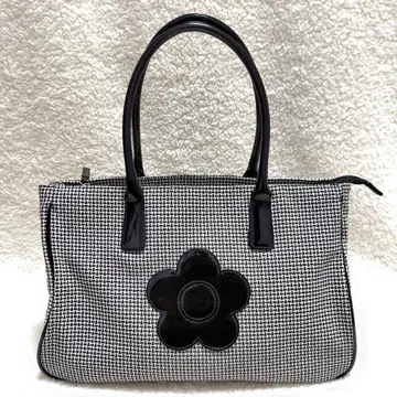 MARY QUANT 숄더백 블랙 하운드투스 플라워