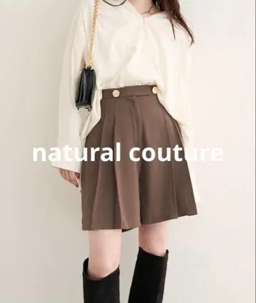 [ 새상품 ] 내추럴 꾸뛰르 플리츠 숏팬츠 브라운