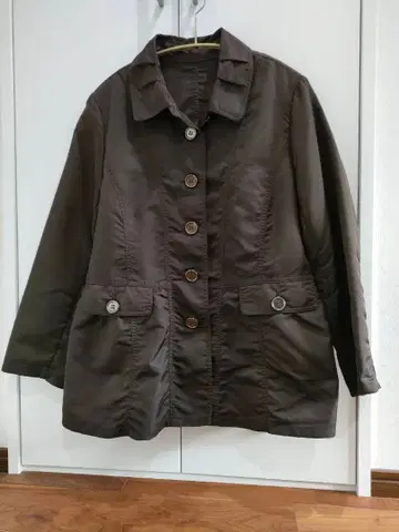 SWEET MIND 다크 브라운 버튼 달린 페플럼 자켓