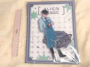 중국 한정판 에이리언 스테이지 아크릴 스탠드 이반 IVAN 카페 콜라보